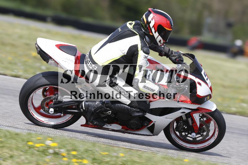 /Archiv-2025/07 19.04.2025 Speer Racing ADR/Gruppe gelb/5